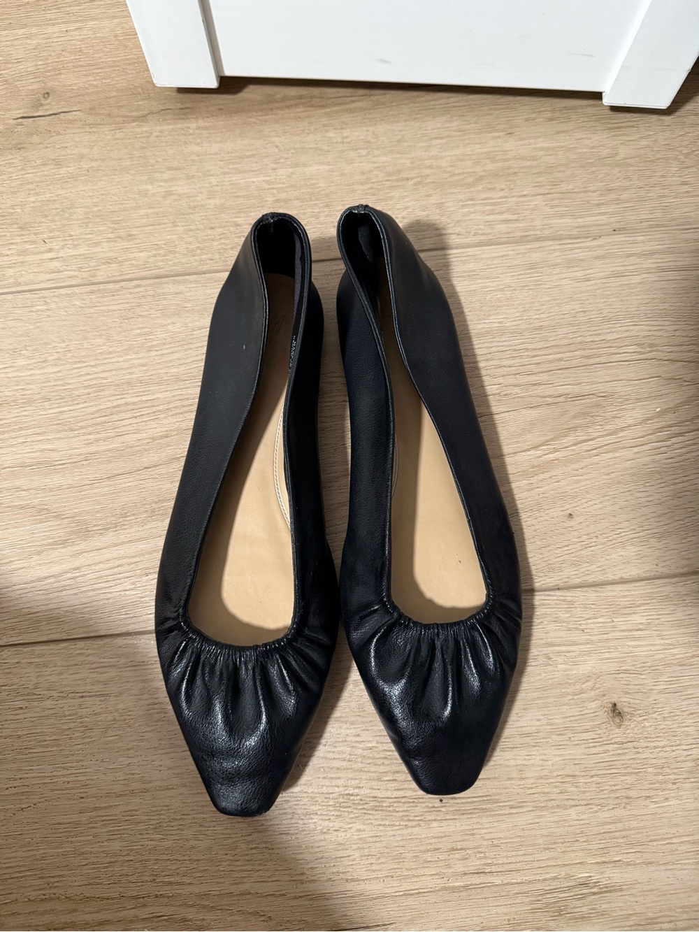 H&M Black Pointed Toe Women's Ballet Flats